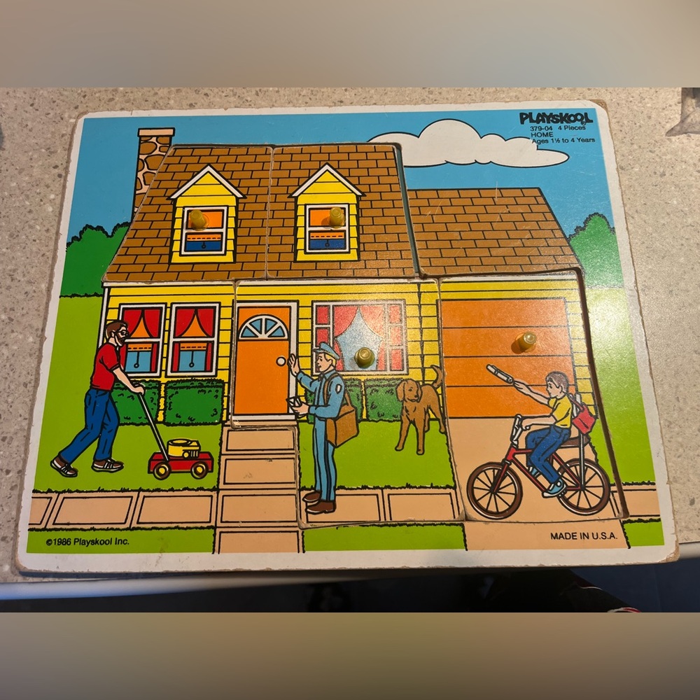 1986 vintage Playskool Wooden Puzzle with House Scene